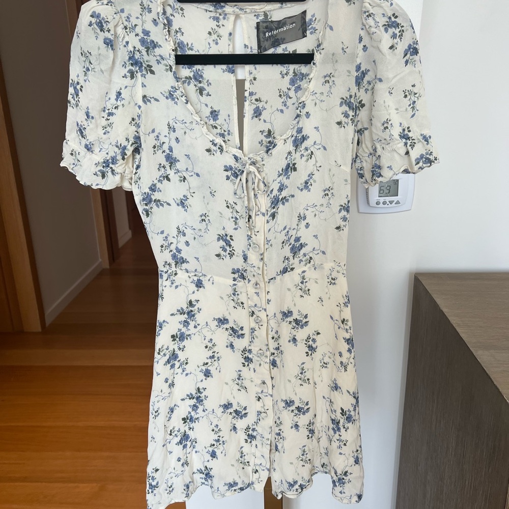Reformation summer white floral mini dress with buttons size 2